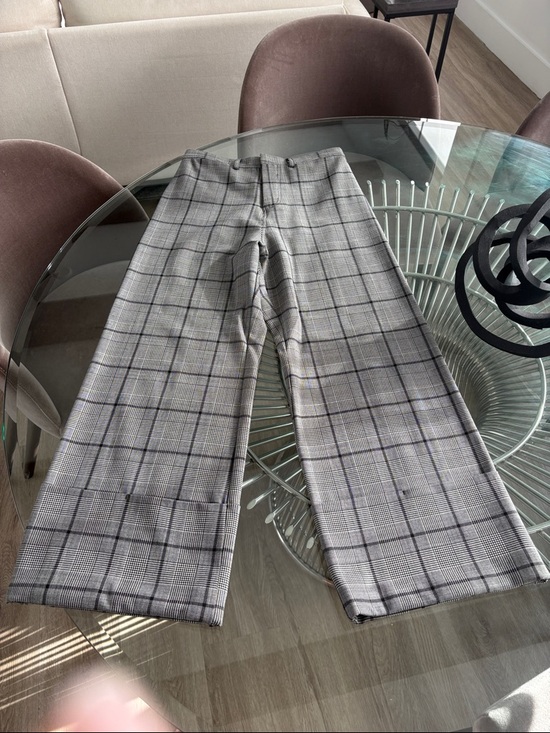 Sea New York Pants - Sea New York cropped high rise black plaid Wide-Pants. Button and zipper fly.